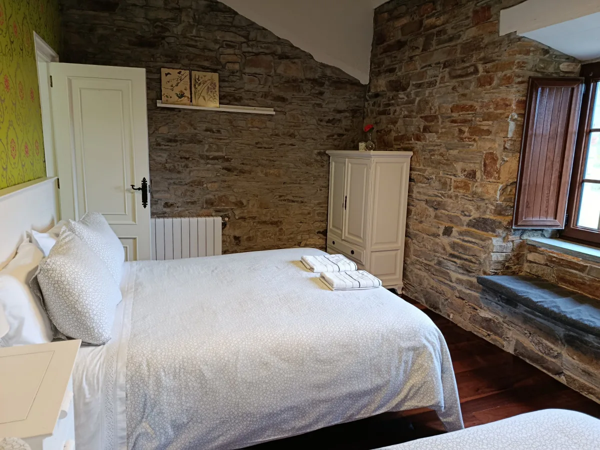Dormitorio de matrimonio de Casa El Teixo